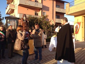 1622012_10202183633184772_568121342_n