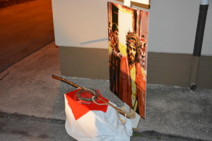 L'Ancora (070) - 03 - I Giovani di Valtesino, Via Crucis di Fratellanza