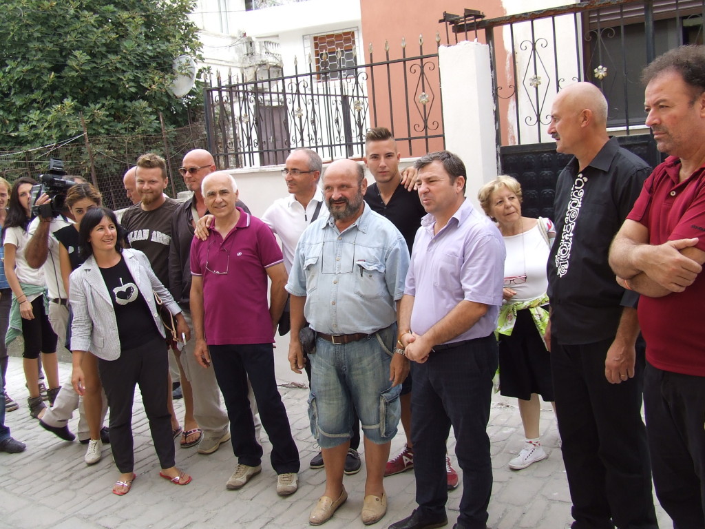 Gli Artisti con L'organizzatore OTTAVIANI e il Sindaco di DURAZZO