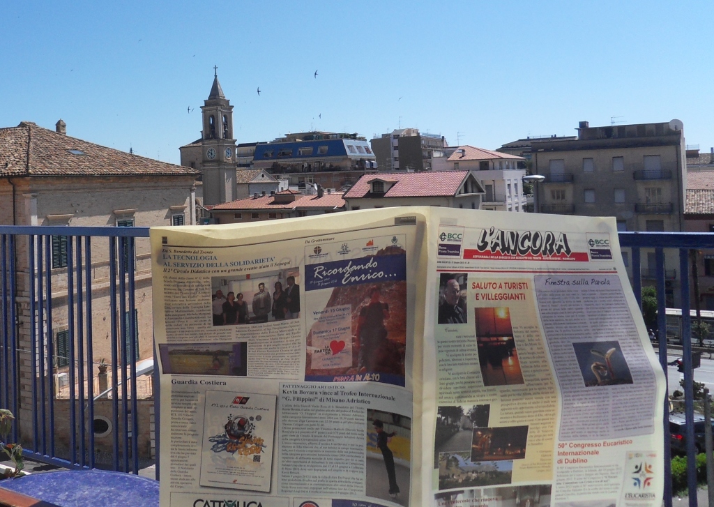 SAMSUNG DIGITAL CAMERA