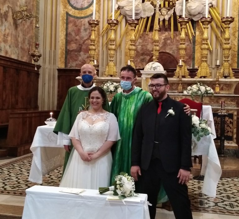 Tanti Auguri Ai Novelli Sposi Marta E Marco L Ancora Online